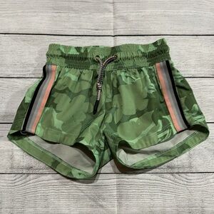 Member’s Mark Active Camo Shorts size 4